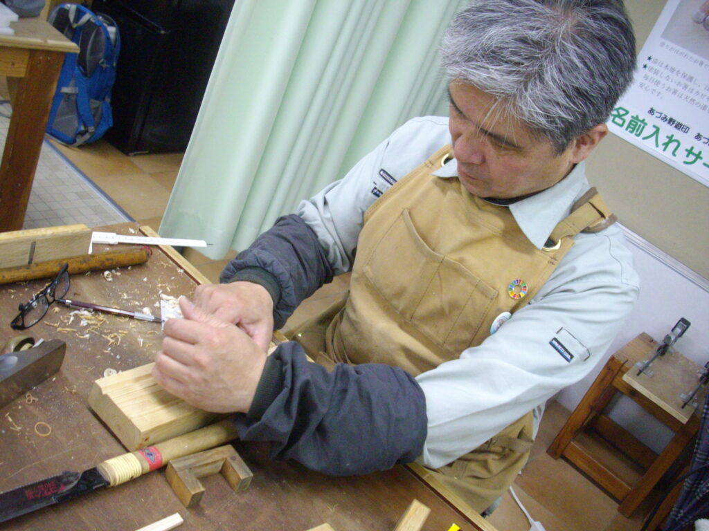 (有)えぞ彫工芸社　あづみの木箸